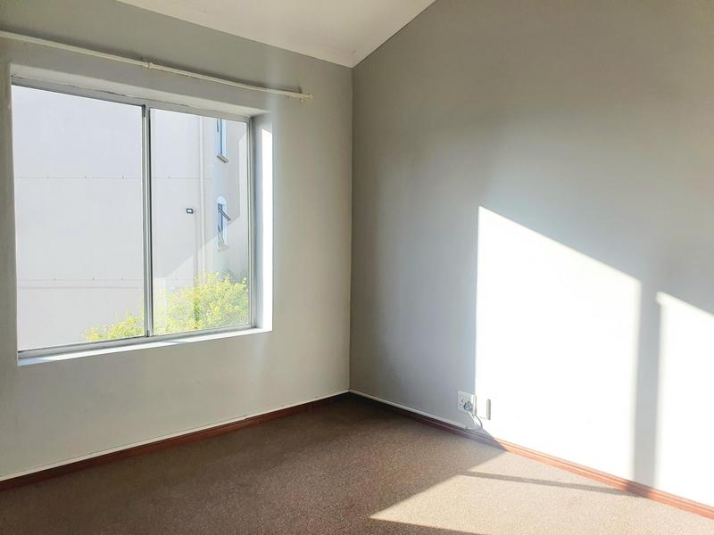 To Let 3 Bedroom Property for Rent in Bloubergstrand Western Cape